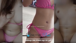 คลิปหลุด onlyfans  Yourskin33 คลิปโป๊ฟรี นัดน้องพิ้งไปรับถึงที่ก่อนพาเข้าคอนโดให้น้องใส่ชุดบิกินนี่สุดแซ่บแล้วจับควยยัดปากอมสดก่อนแหกทะลวงเย็ดหีรัวๆ ชักแตกแล้วเบิ้ลน้ำสองต่อเลย